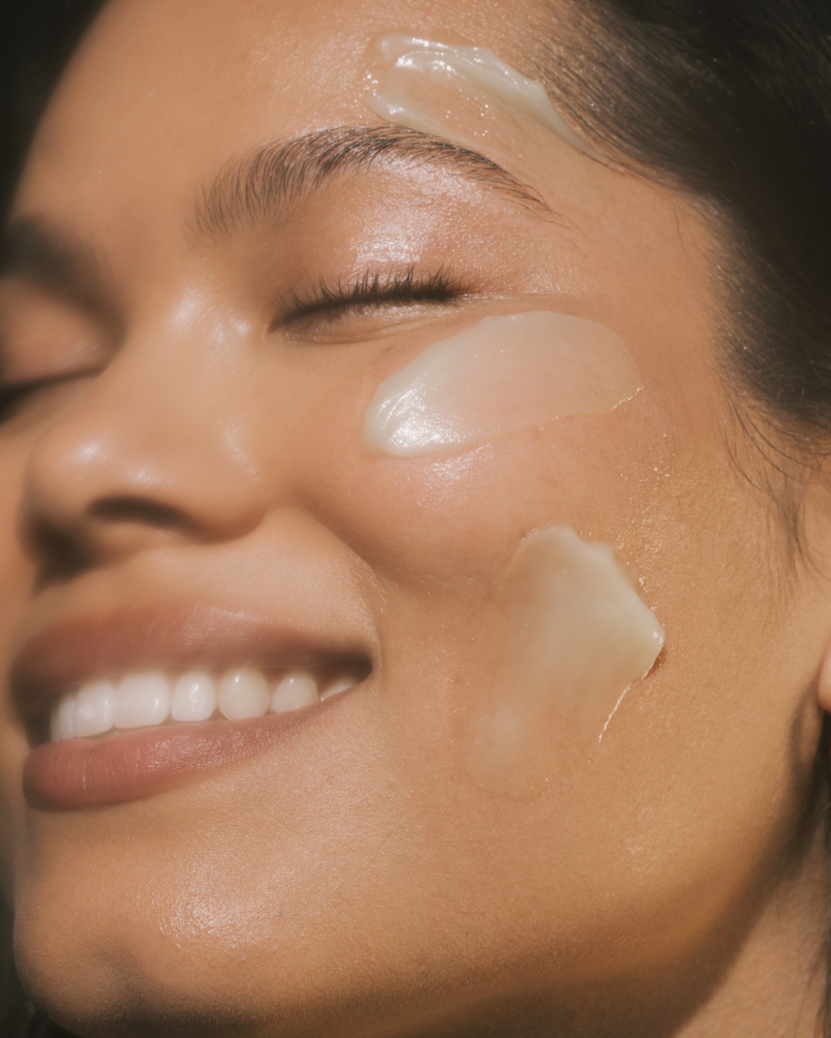 Vazelin vagy Egyptian Magic: melyiket válaszd a bőrödnek?